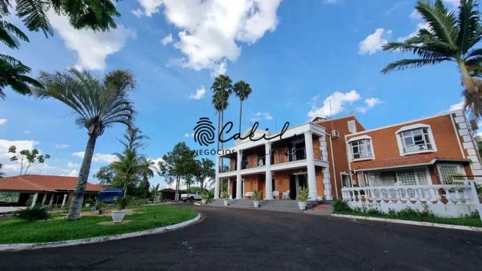 Sítio com 7 dormitórios à venda, 363000 m² por R$ 6.400.000,00 - Zona Rural - Cássia dos C