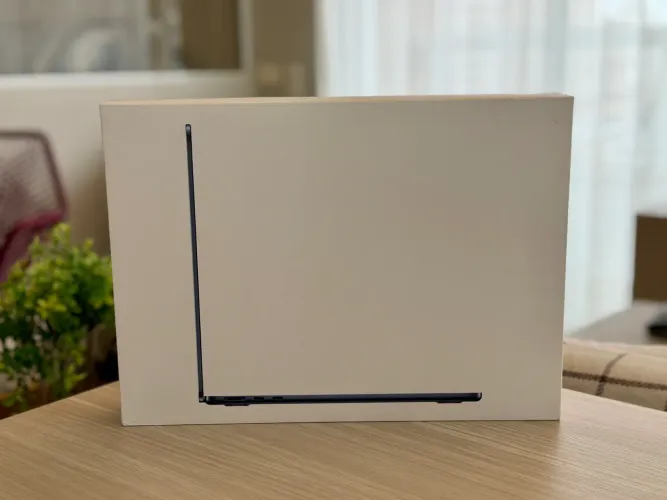 MacBook air 13 Polegadas M4 16GB 512SSD Midnight - LACRADO - PRONTA ENTREGA