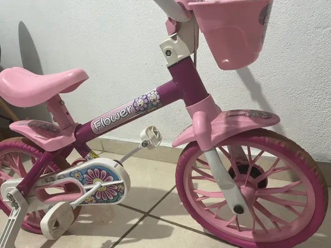 Vendo bicicleta infantil retirar no vila barros
