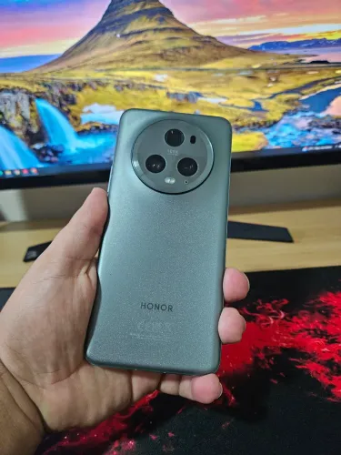Honor Magic 5 Pro 12/512 gb Snap 8 GEN 2 aceito troca passo cartão