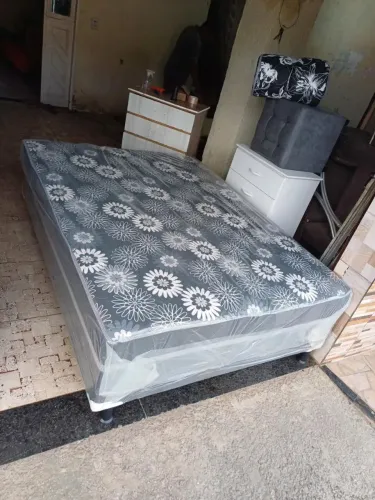 Cama box casal