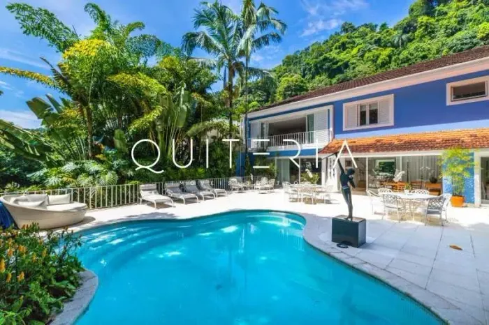 Casa de Luxo no Baixo Gávea Proximo ao Shopping para Venda com 580m² 5 Suítes Rua sem Saíd