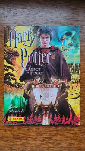 Harry Potter e o Cálice de Fogo - Livro Ilustrado