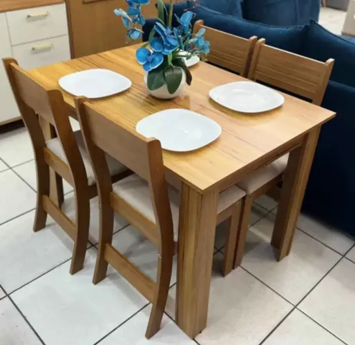 Mesa Palace/Perla Mel com 4 Cadeiras Brisa Veludo Marfim- Produto Novo 