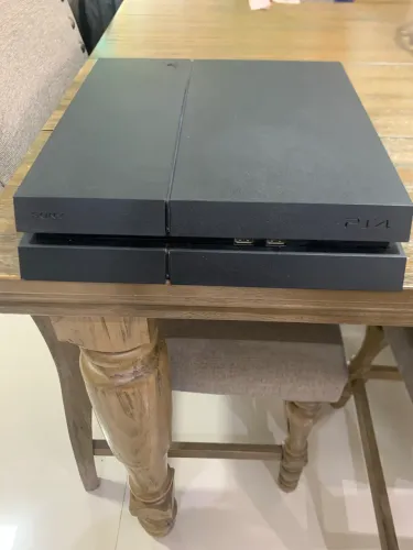 Playstation 4 Flat Usado