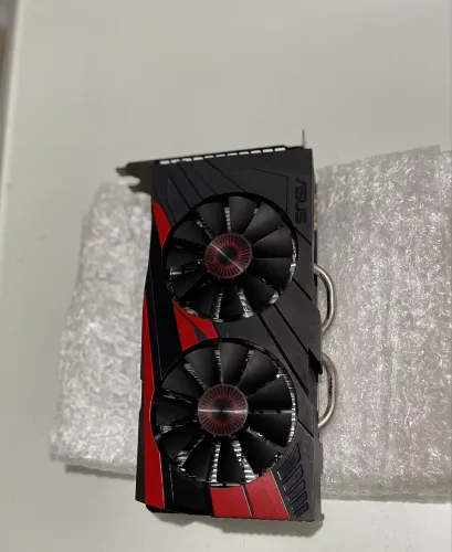 Placa de Vídeo NVIDIA GeForce GTX 950 2GB - Perfeito Estado