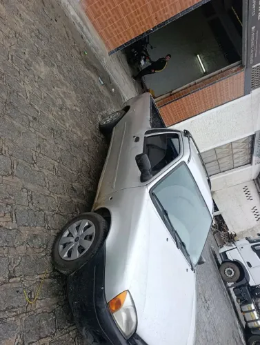 Ford Courier 1.6 L/ 1.6 Flex 2004