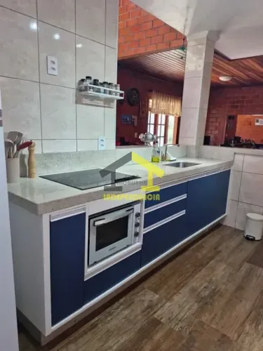 Casa porteira fechada - 3 dormitórios à venda, 240 m² por R$ 1.350.000 - Capela do Barreir