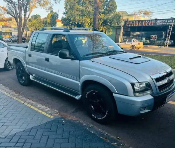 Chevrolet S10 Pick-up 2.4 MPFI 8V 128cv CD 4P 2001