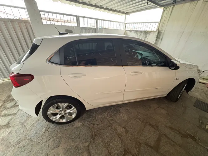 Chevrolet Onix Hatch Premier 1.0 12V TB Flex Aut. 4P 2021