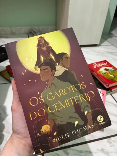 livro: OS GAROTOS DO CEMITÉRIO