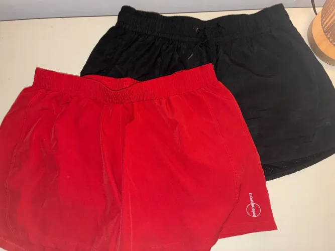 2 shorts academia praia tamanho p/m preto e rosa/vermelho