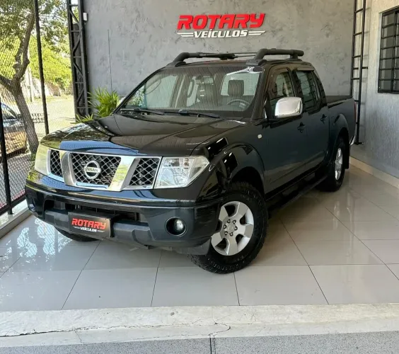 Nissan Frontier LE CD 4X4 2.5 TB Diesel Aut. 2013