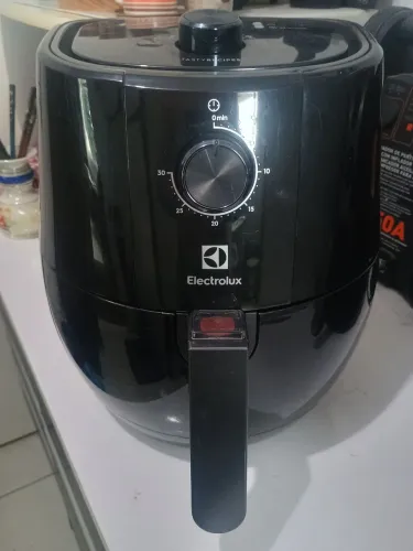 Air Fryer Electrolux ((220V)) Excelente estado!Como nova! pouco uso!!