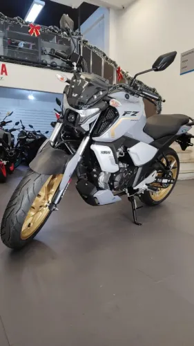 FZ15 ABS CONNECTED 2026 - Gutierrez Trindade