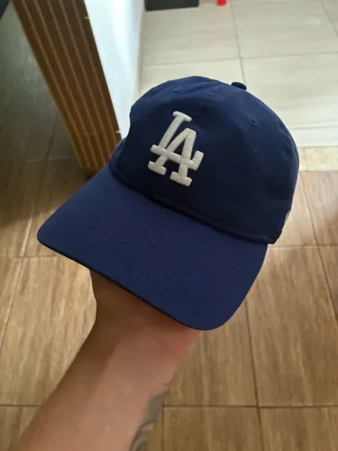 Bone new Era azul royal