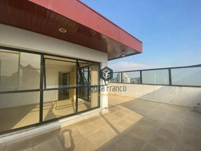 Cobertura no Edifício Magestic com 4 dormitórios à venda, 293 m² por R$ 1.050.000 - Centro