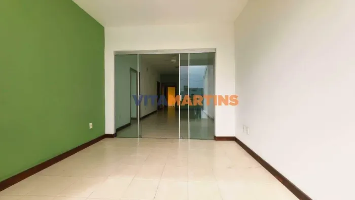 Casa de 3 quartos (1 suíte) por R$3.500,00 no Parque Burle em Cabo Frio/RJ