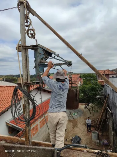 Vende se guincho de coluna 