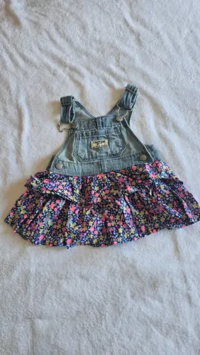 Jardineira OshKosh Original comprado nos EUA Saia Floral Jeans