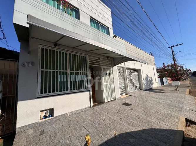 Sala para alugar, 42 m² por R$ 2.200/mês - Vila Jaiara - Anápolis/GO