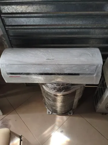 Ar-condicionado 12000btus Agratto on-of .