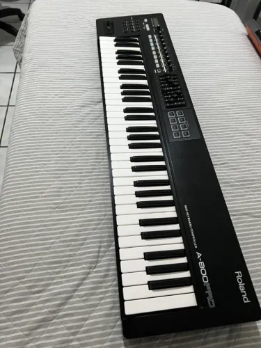 teclado controlador A800pro Roland