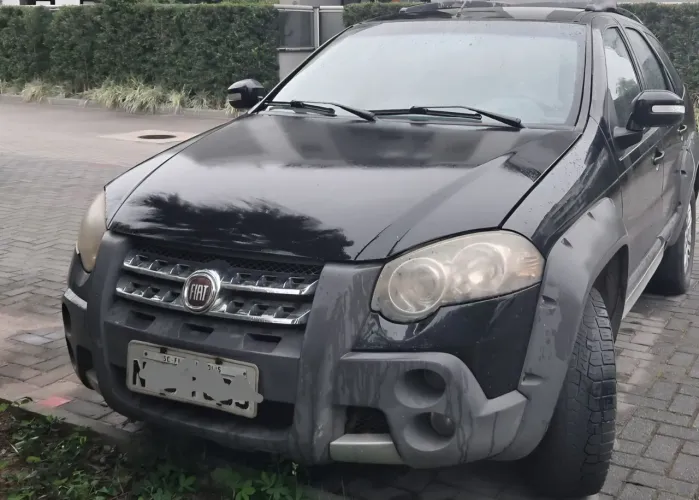 Fiat Palio Weekend Adventure Locker 1.8 Flex 2010