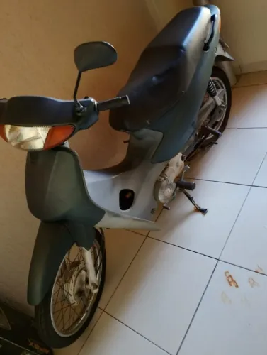 Honda Bis 2004