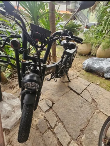 Bicicleta elétrica SPACE DA VENTANE, dobrável, suporta 160kg, nada pra fazer, pouco usada