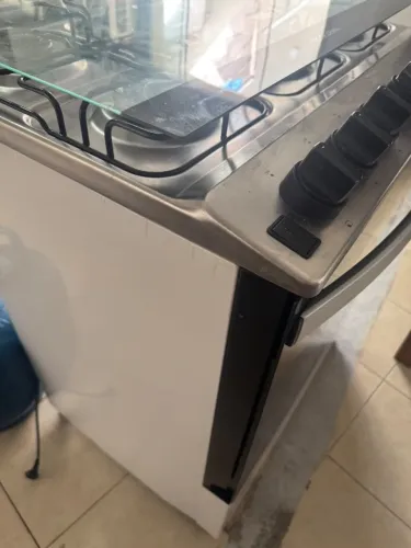 Fogão 6 bocas Brastemp