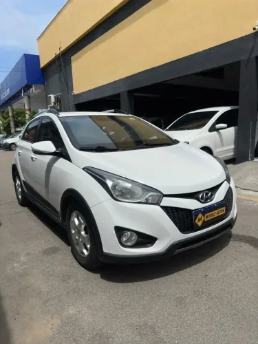 Hyundai HB20X Style 1.6 Flex 16V Aut. 2014