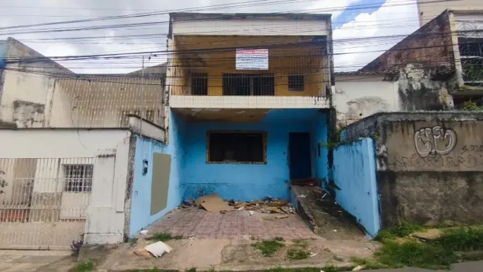Casa na rua dos afogados no Centro 6 suítes