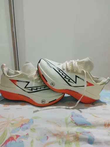 Vendo tênis chunta 