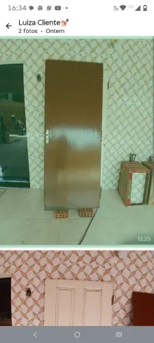 2 Portas de madeira