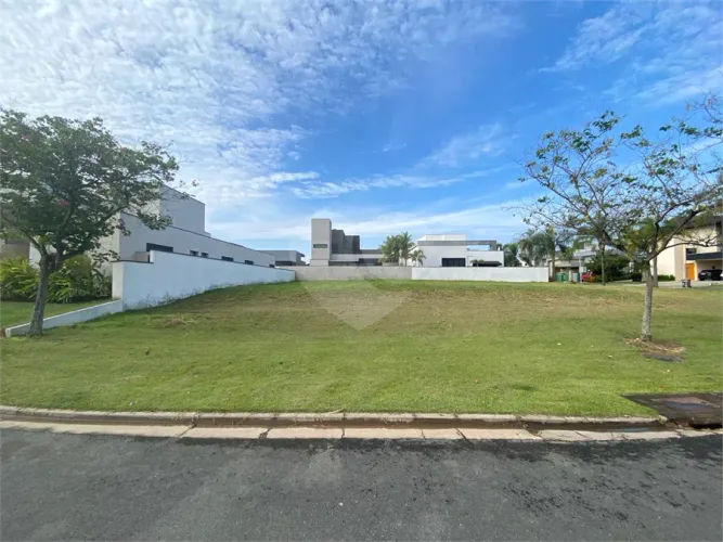 Terreno 450m2 à venda Alphaville Nova Esplanada III em Votorantim/SP
