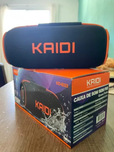 Caixa de Som Bluetooth Kaidi KD-833 60W Preta - Potente e Resistente a respingos de água