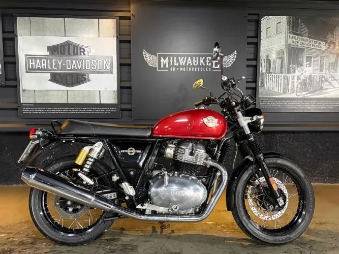 ROYAL ENFIELD INTERCEPTOR 650