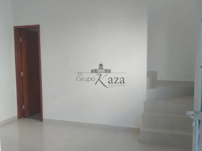 Oportunidade - Casa em Condomínio - Condomínio Barra do Piraí - Chácaras Araújo I - 3 Dorm