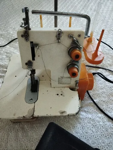 Máquina de costura Colarete Portátil
