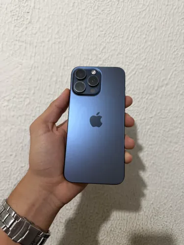 iPhone 15 Pro Max - Azul Titânio