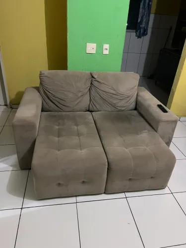 Sofá semi novo