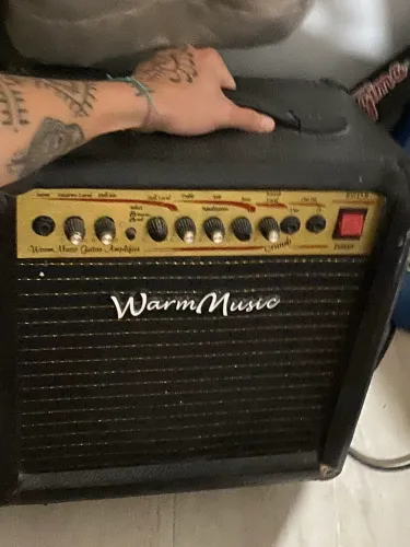 Amplificador warm music