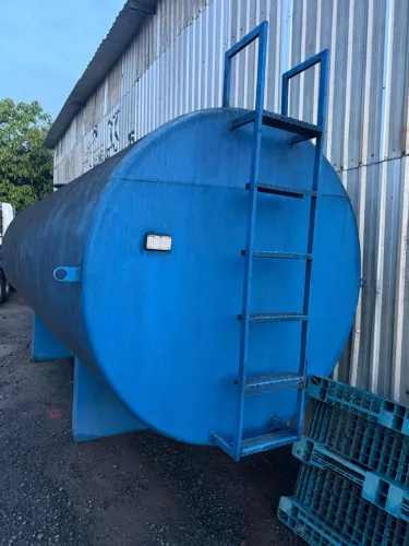 Tanque para armazenamento de combustível