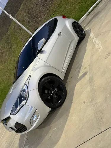 Hyundai Veloster 1.6 16V 140cv Aut. 2013