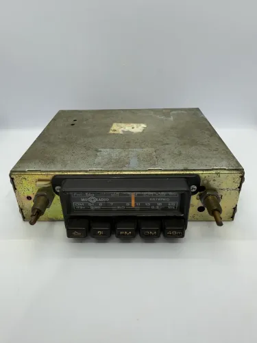 Rádio Automotivo Antigo Motoradio Estéreo FM OM 49m - No Estado