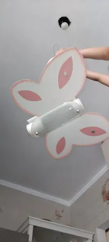 Lustre infantil borboleta