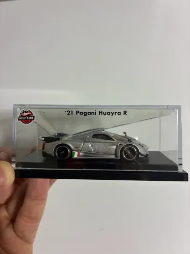 Hot Wheels RCL Exclusive 2021 Pagani Huayra R
