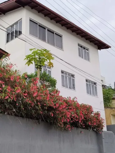 Kitnet mobiliada para casal Agronômica