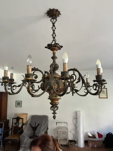 Lustre Antigo em Bronze Maciço - 10 Braços - Estilo Francês Luís XV / Rococó